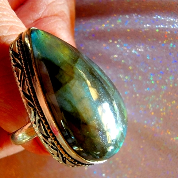 Labradorite Teardrop Ring - Picture 1 of 6